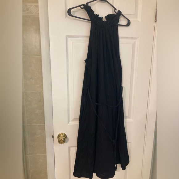 Medium Banana Republic dress, waist tie, flowy skirt, calf length - Picture 3 of 4